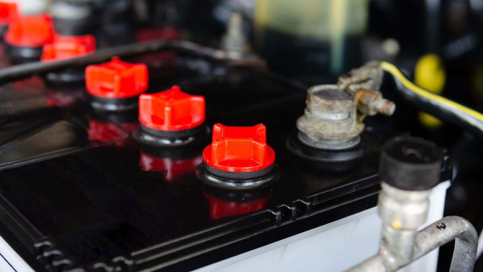 Powering the Future: Transportation Battery Market to Reach US$ 300.08 Billion by 2033